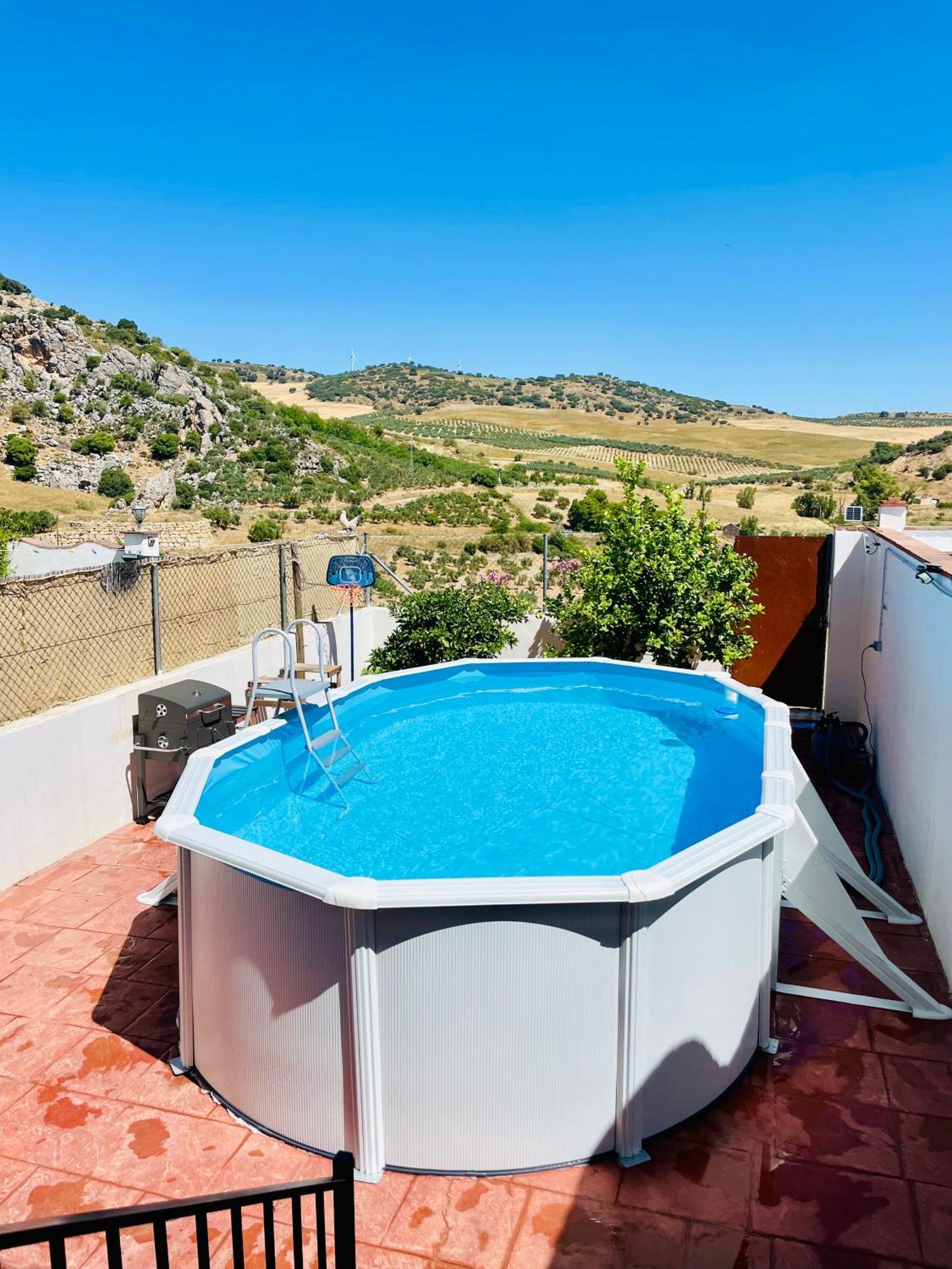 Casita En El Paraiso Cuevas del Becerro Ngoại thất bức ảnh
